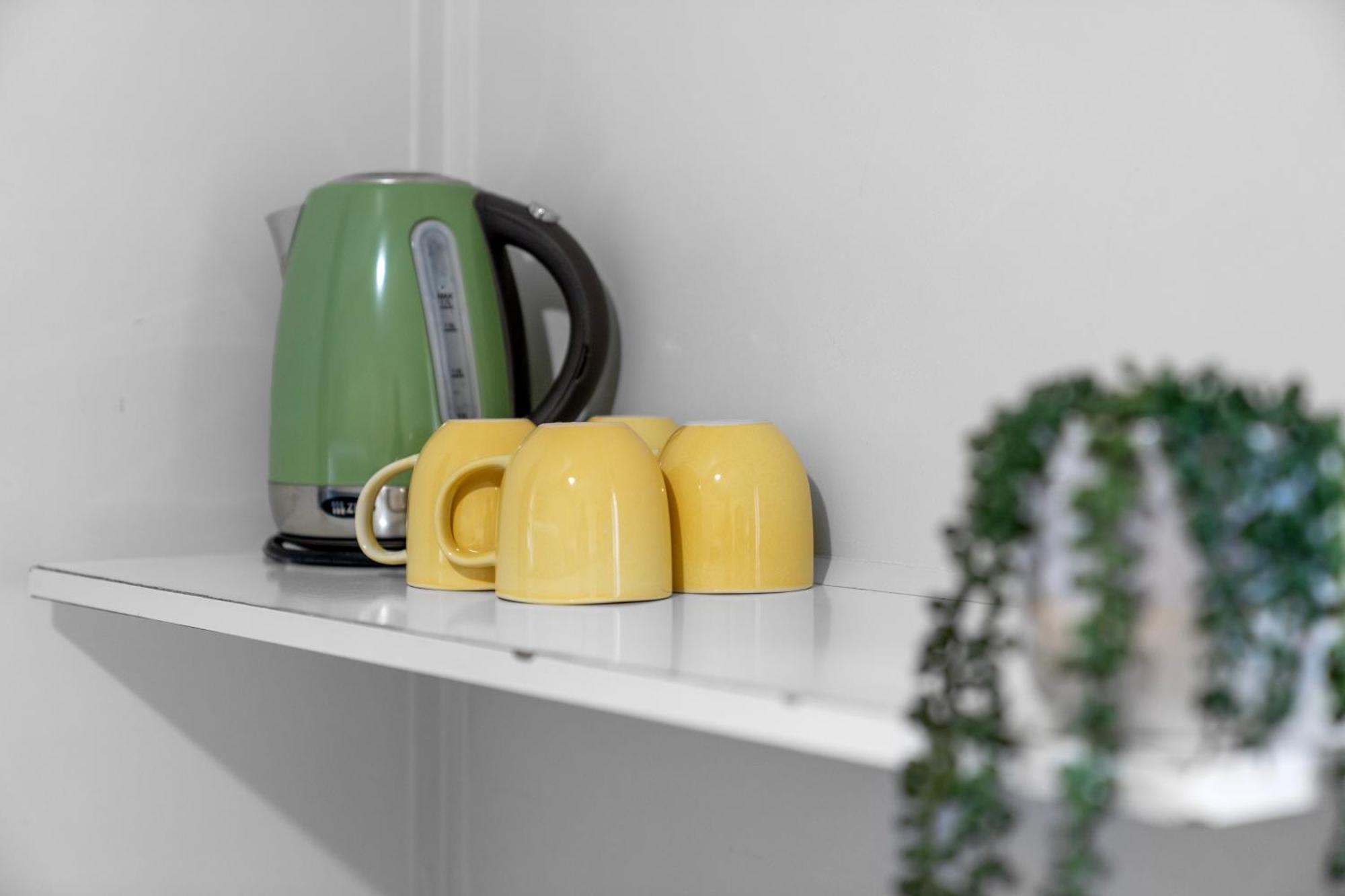 Tasman Holiday Parks Picton Εξωτερικό φωτογραφία A kettle