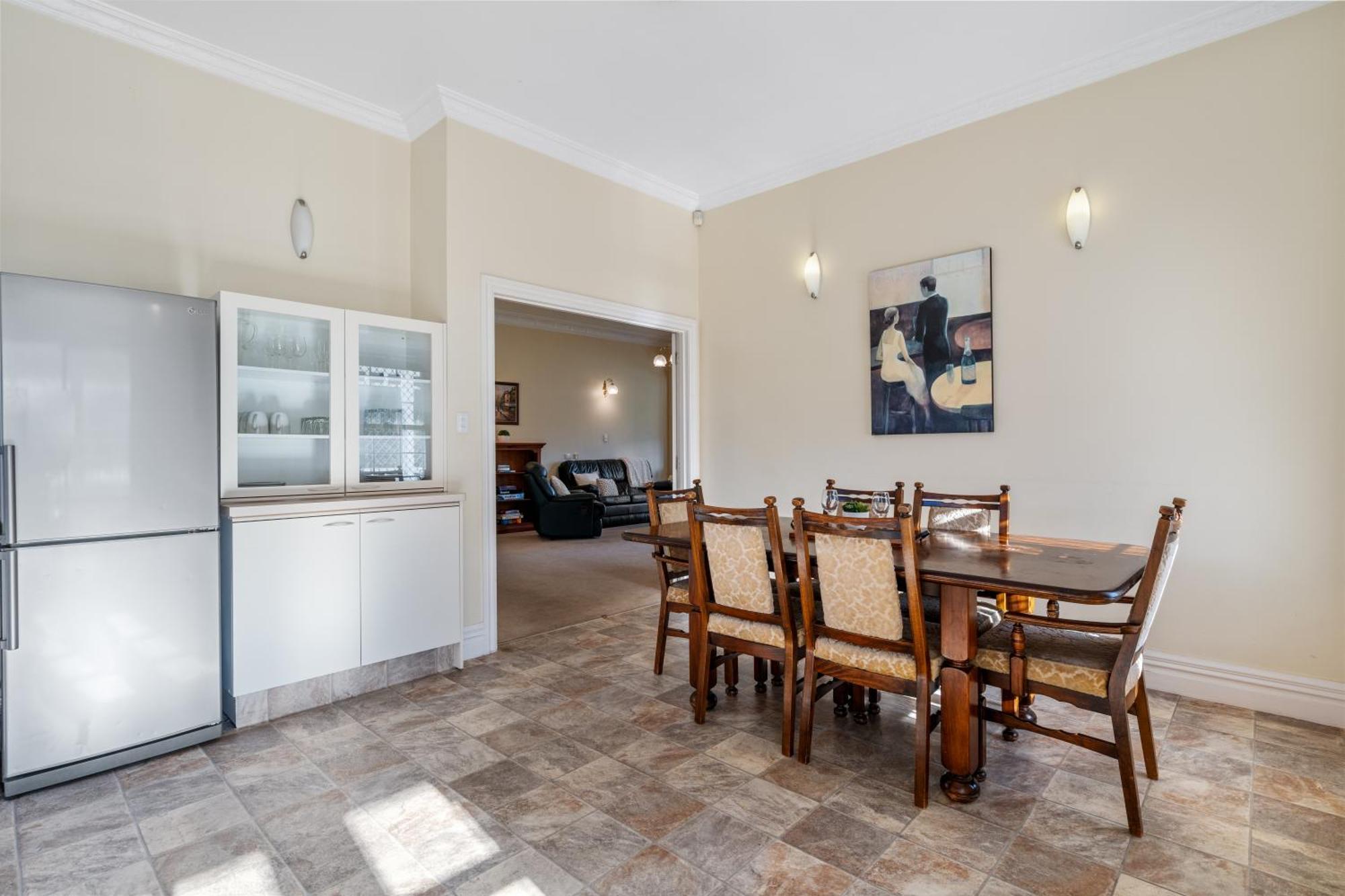 Tasman Holiday Parks Picton Εξωτερικό φωτογραφία The dining room