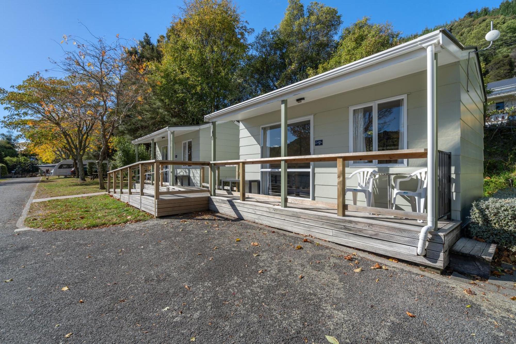 Tasman Holiday Parks Picton Εξωτερικό φωτογραφία Motels in New Zealand