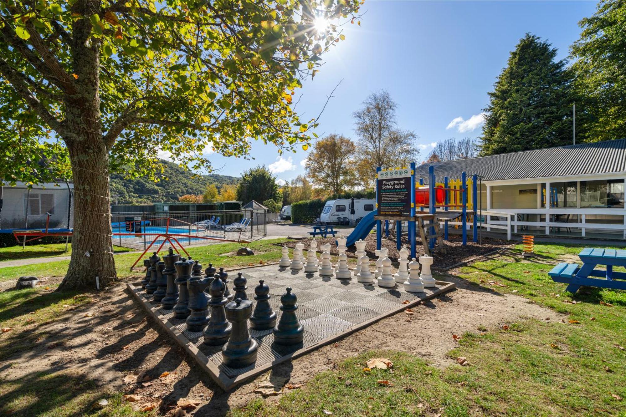 Tasman Holiday Parks Picton Εξωτερικό φωτογραφία Playground at the park